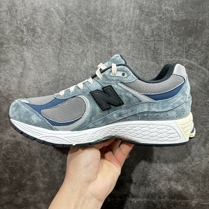2002 Grey Blue Black