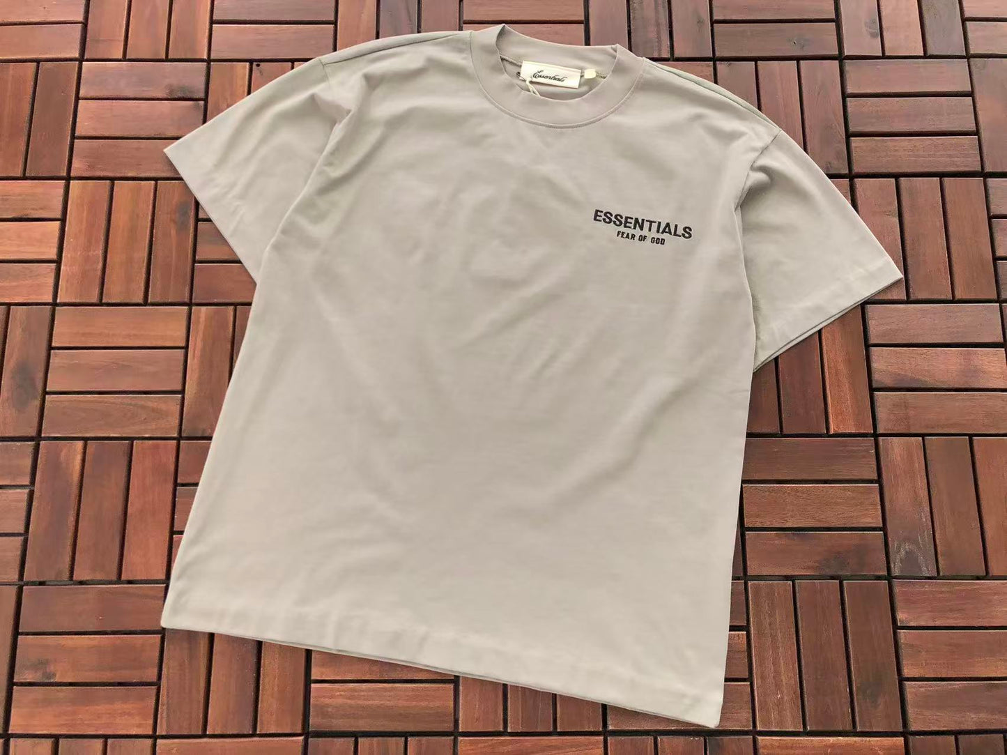 Conjuntos Essentials