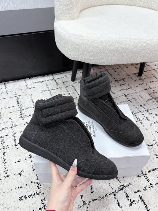 Maison HIgh Black Cotton