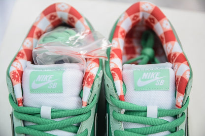 Dunk SB Green Lobster