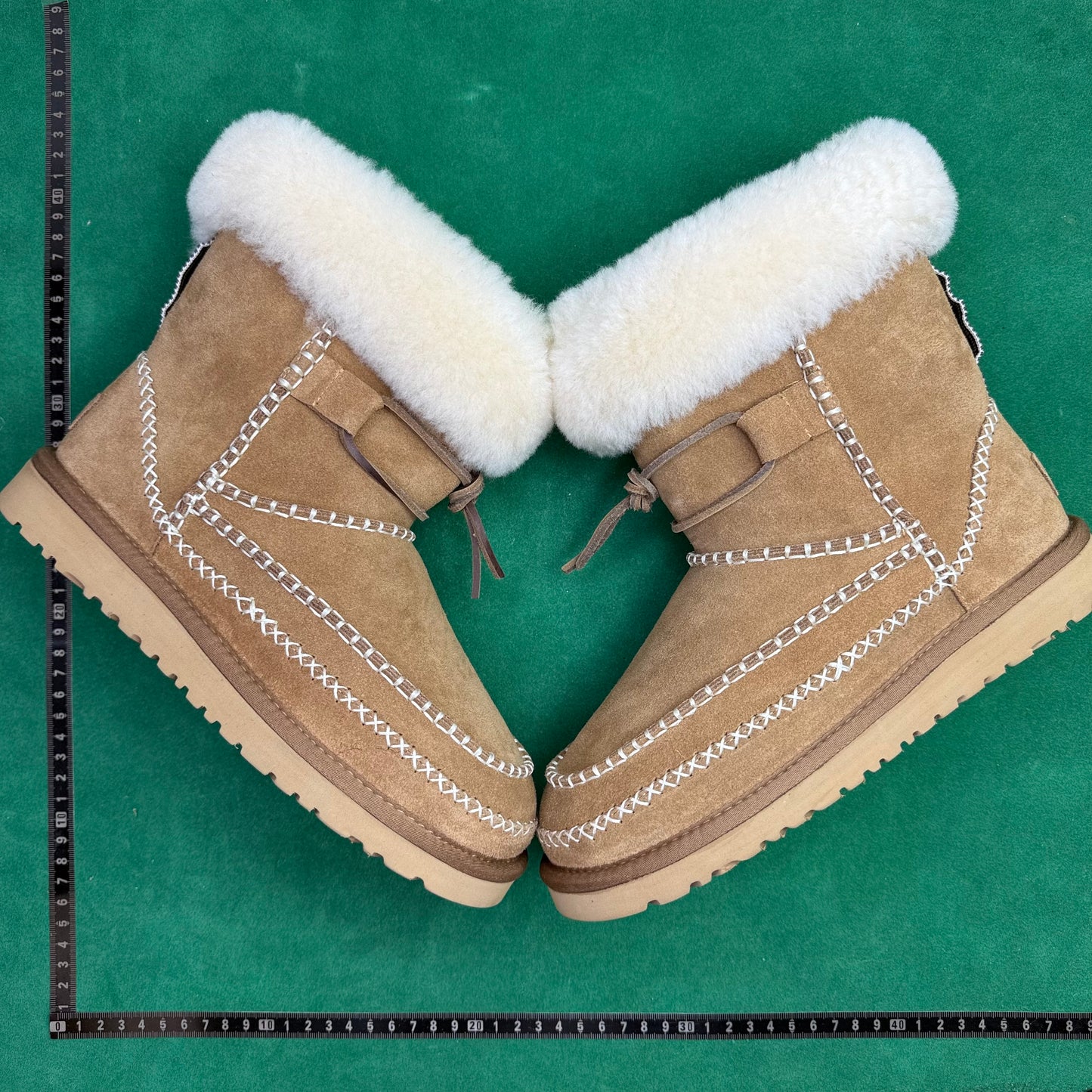 TT UGG