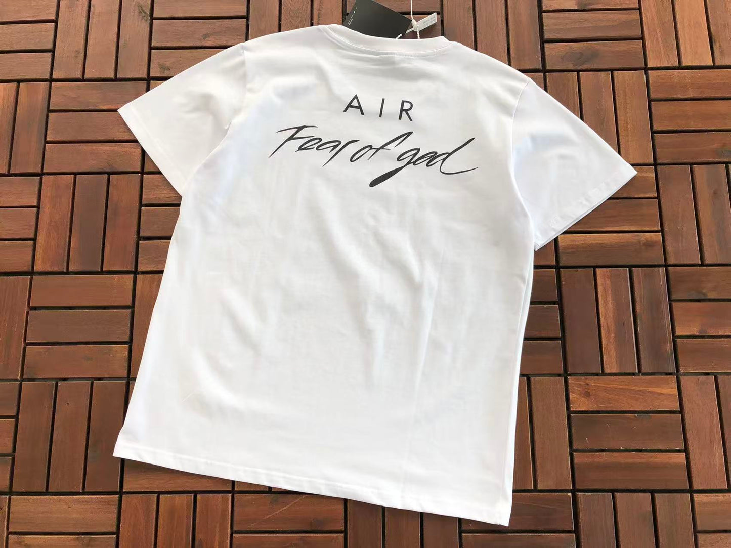 T-Shirts ESSENT