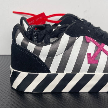 Vulcanized Black Rose