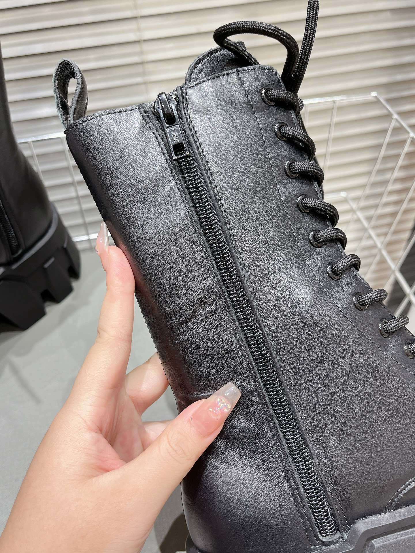 Bulldozer Boots All Black