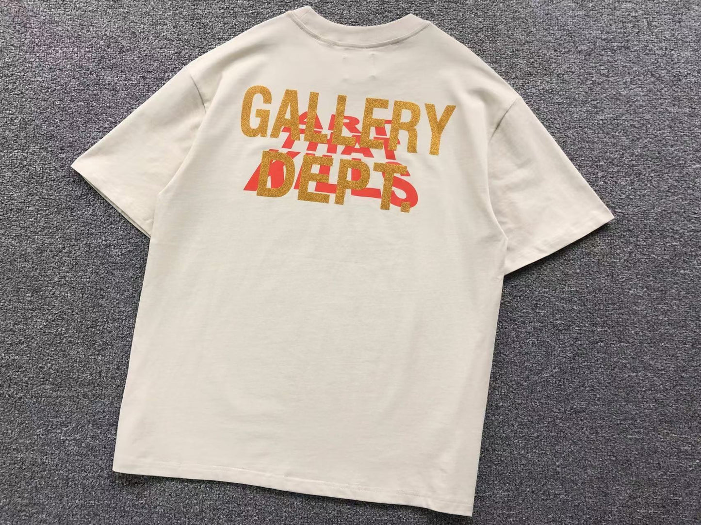 T-shirt GALLERY DEPT
