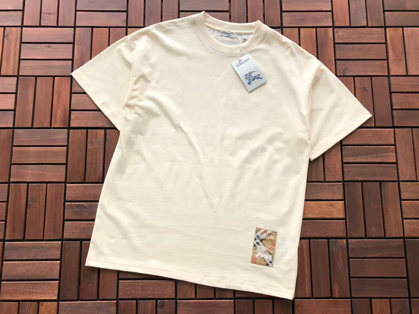 T-Shirts BB