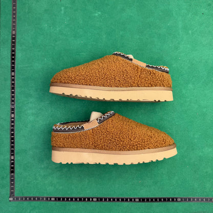 TT UGG