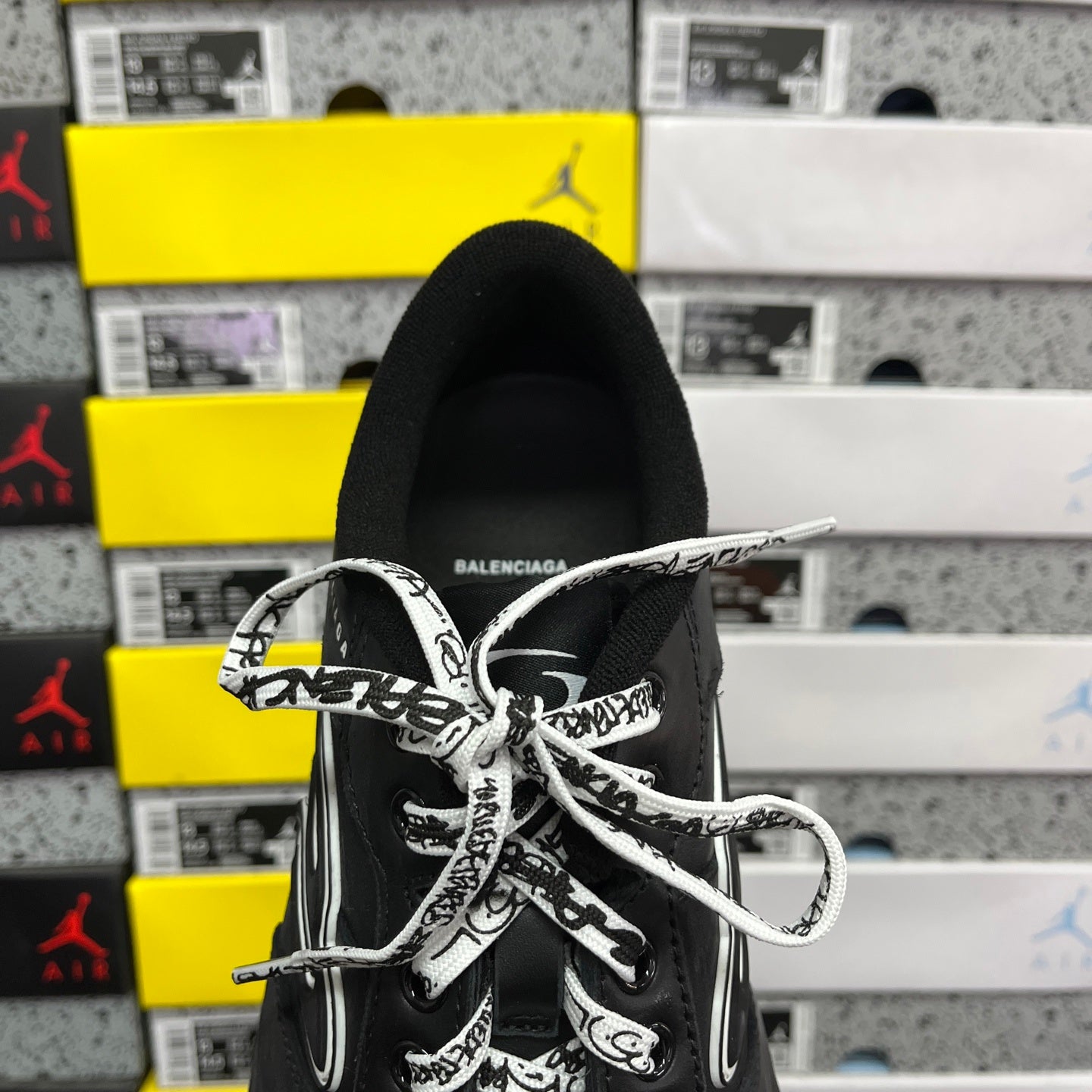 BLG Hamptons Black
