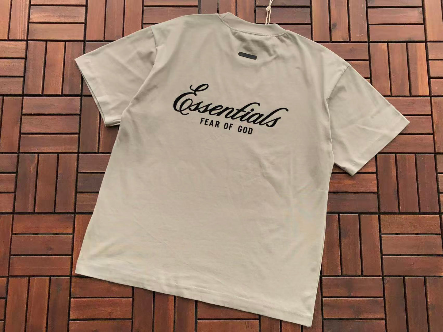 Conjuntos Essentials