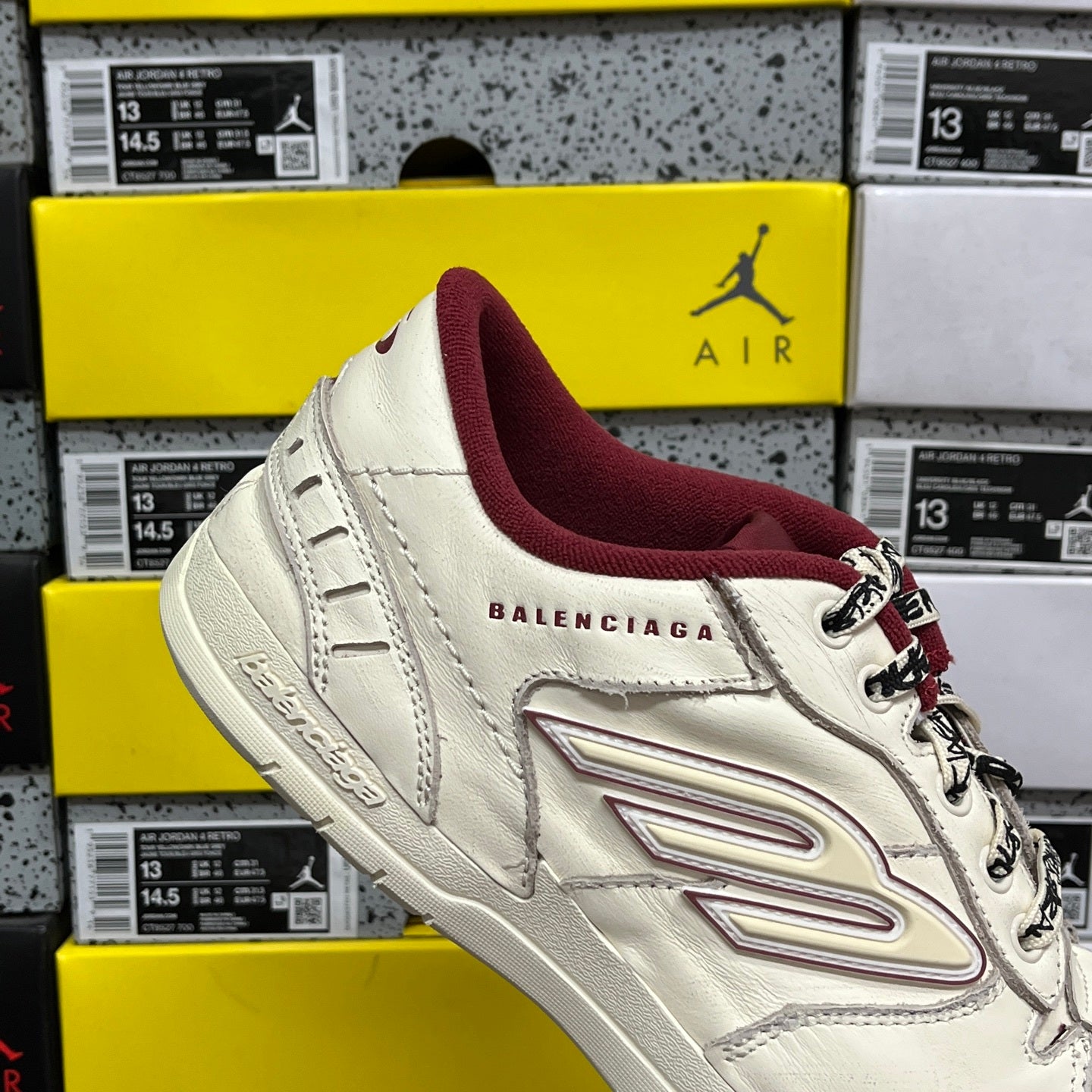 BLG Hamptons White/Red