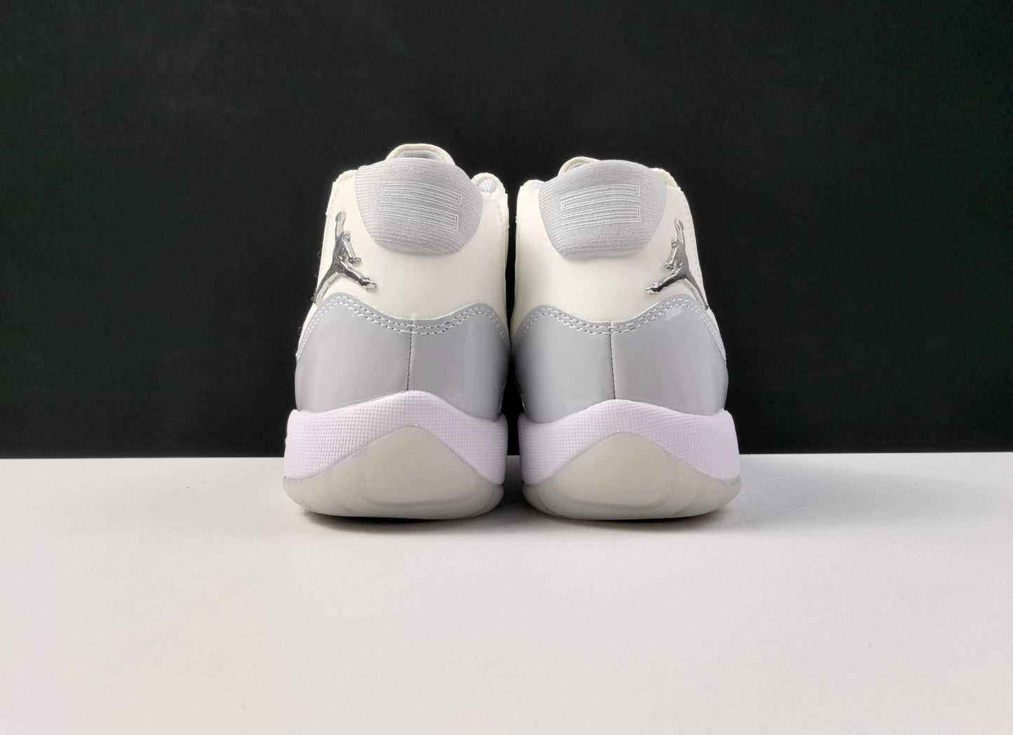 AJ11 High White and Grey