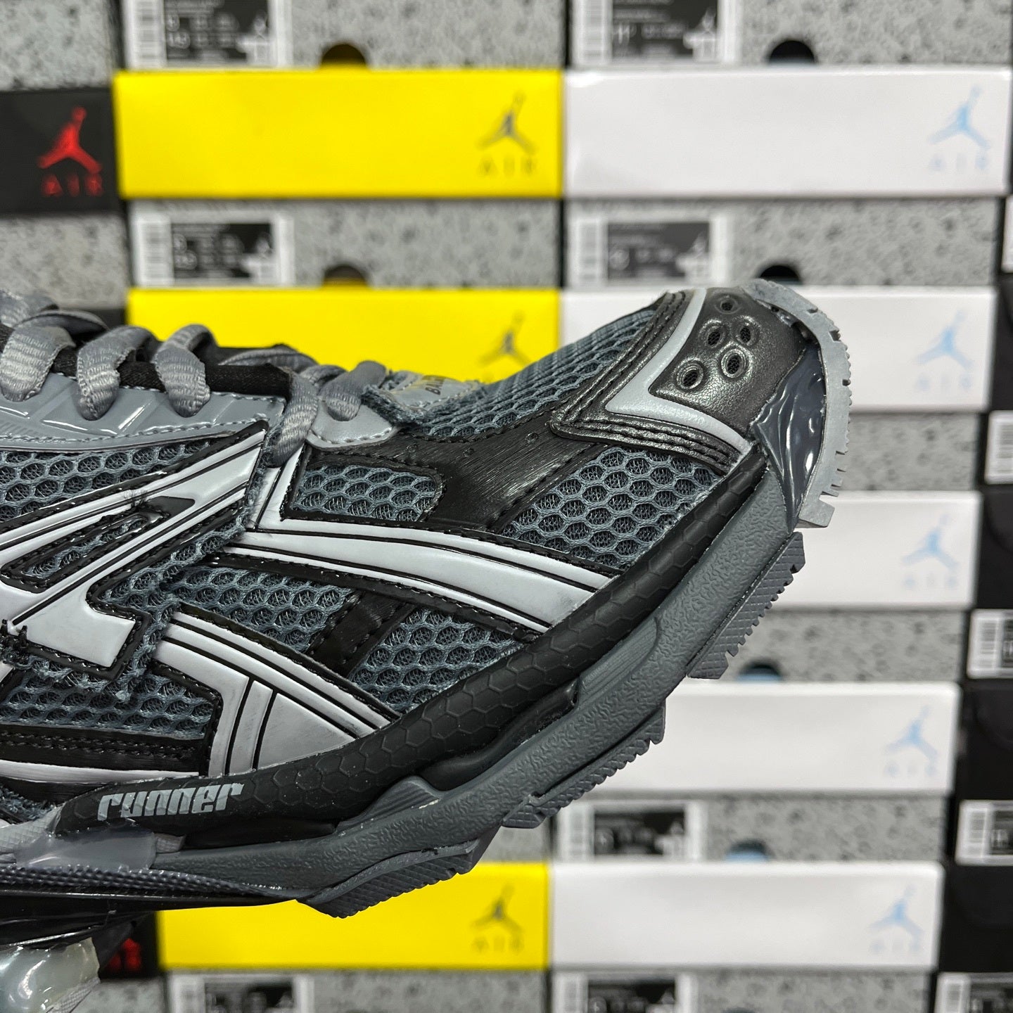 BLG Runner 7.0 Grey/Black