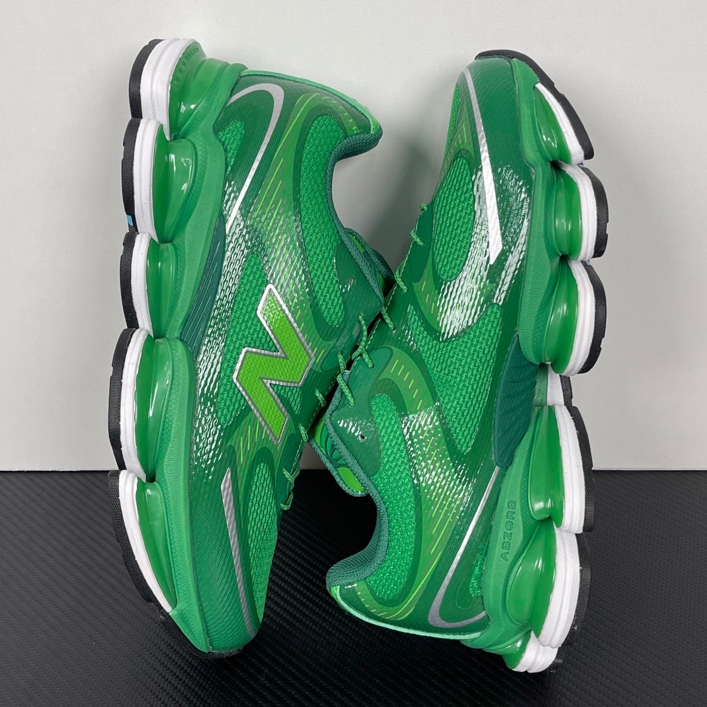 2000 ABZORB Green