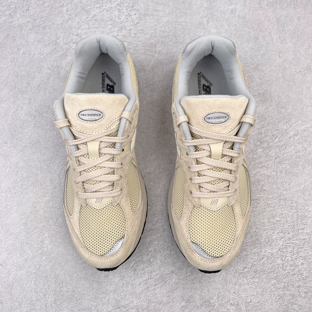 2002R Creme