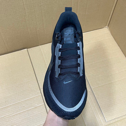 Vomero 18 Gore-Tex Black