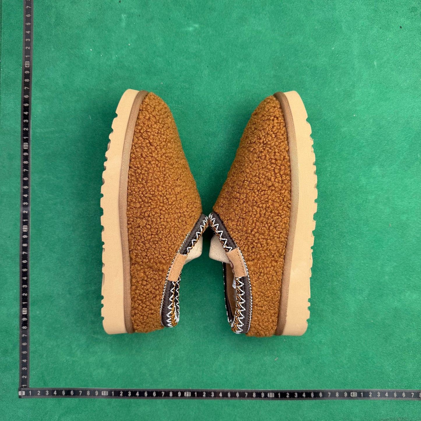 TT UGG