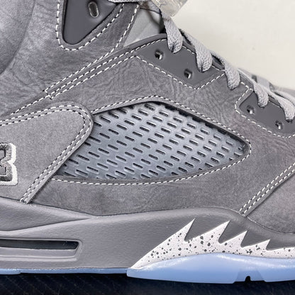 AJ5 Wolf Grey