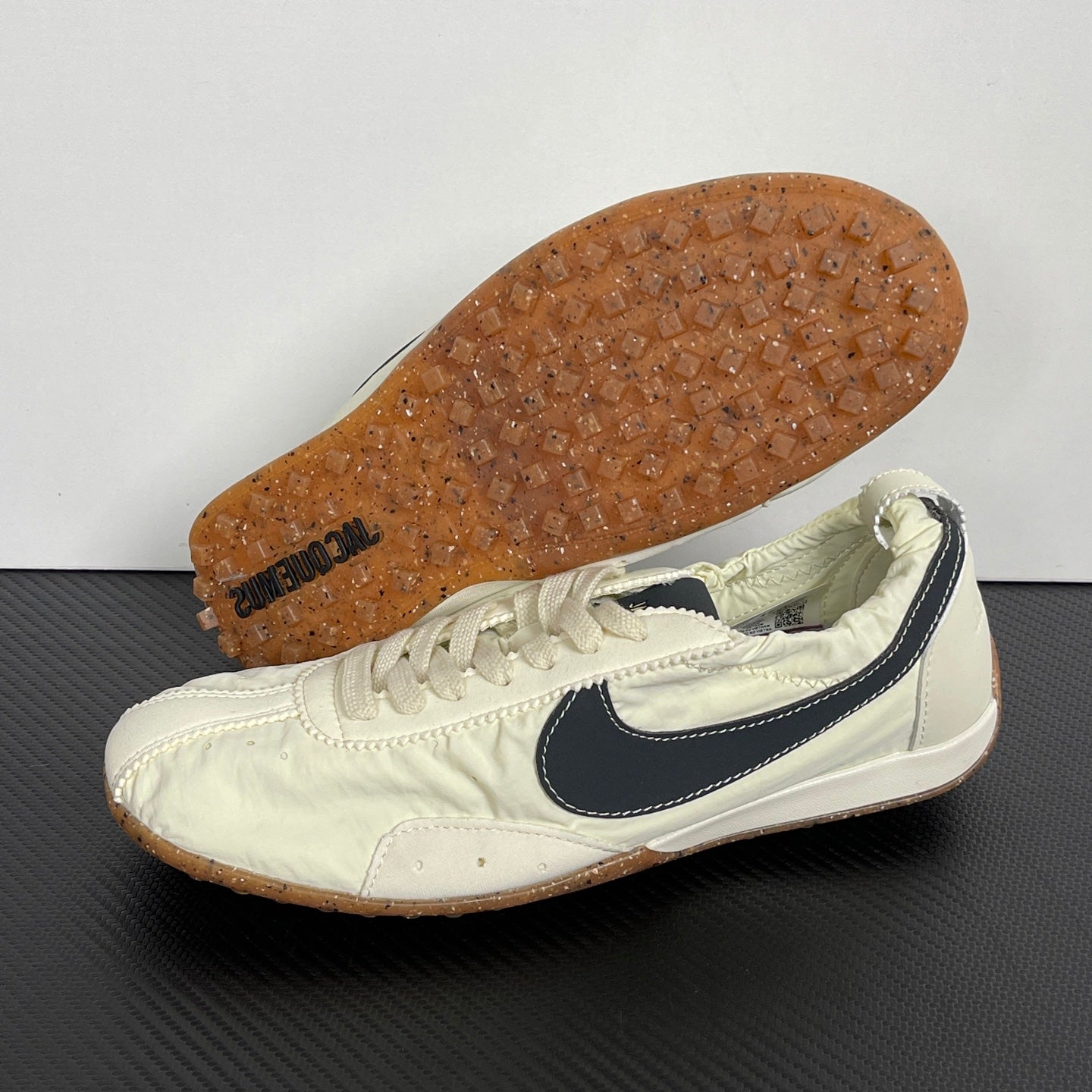 Jacquemus x Wmns Moon Beige