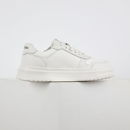 Valentino White