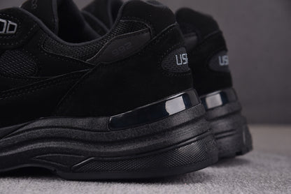 992 Triple Black