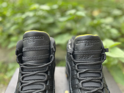 AJ10 Black and Yellow