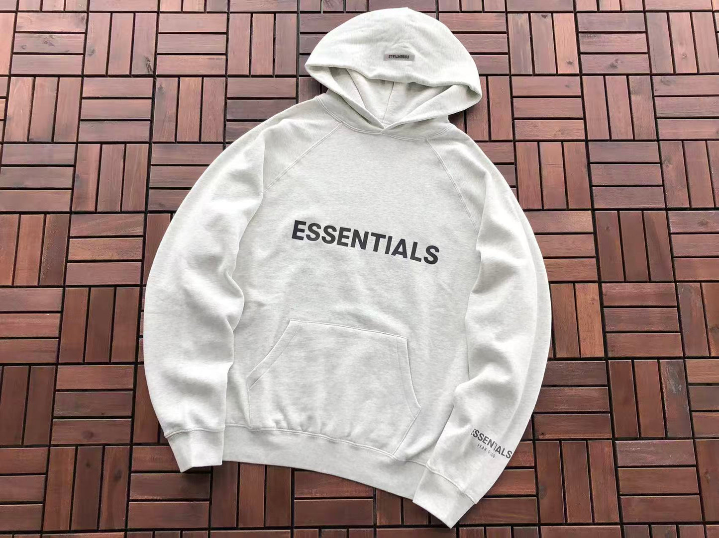 Conjuntos Essentials