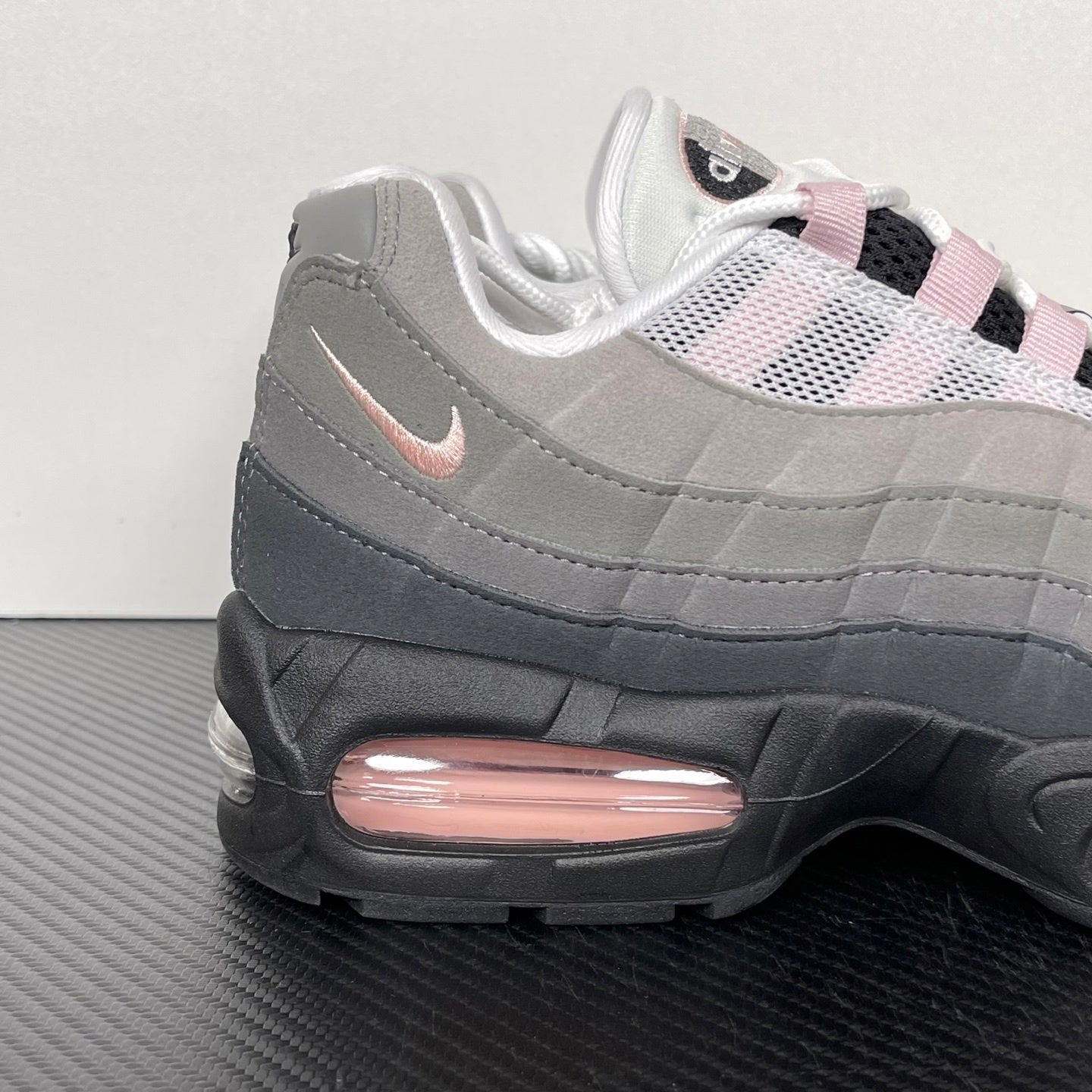 95 Pink Grey