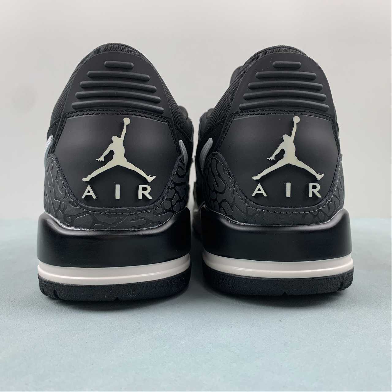 Legacy 312 Black