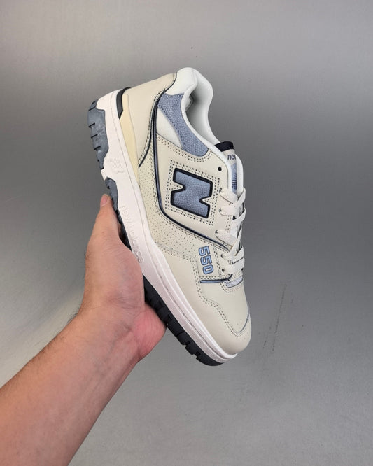 550 White Vintage Indigo