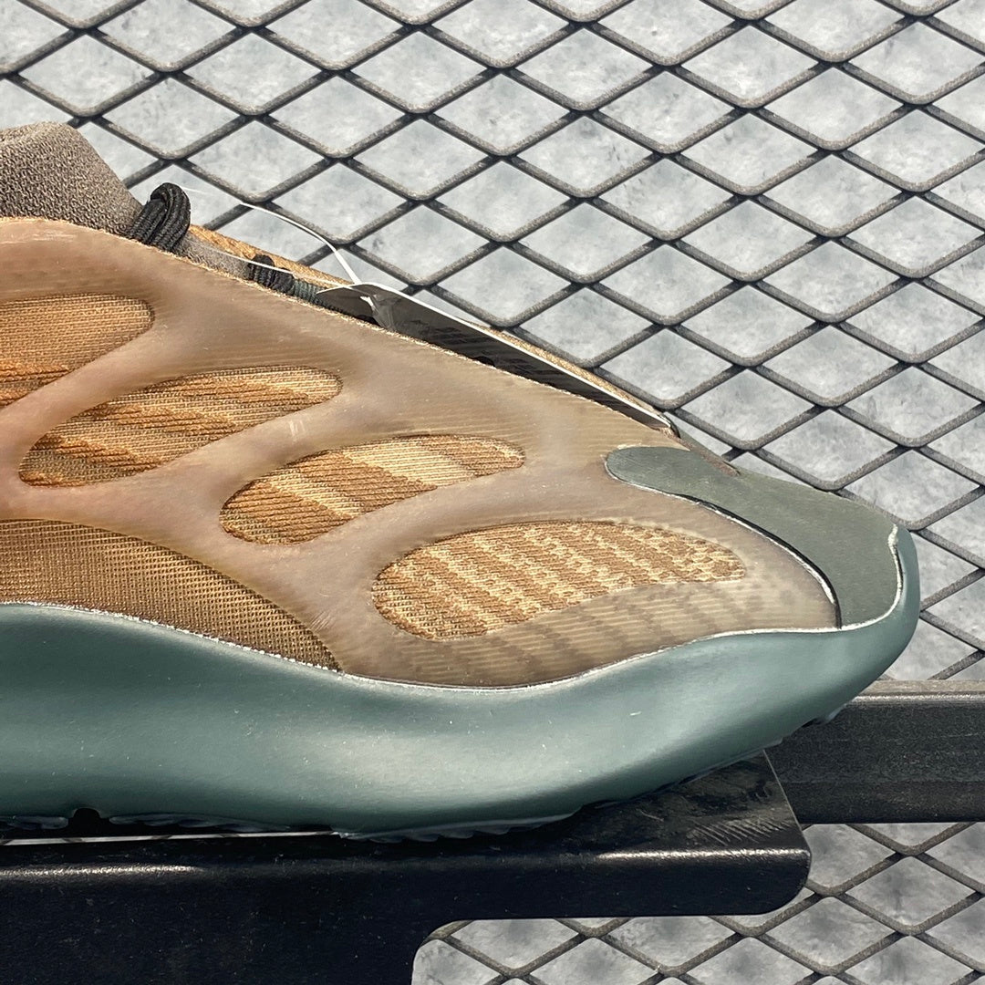 700 V3 Copper Fade