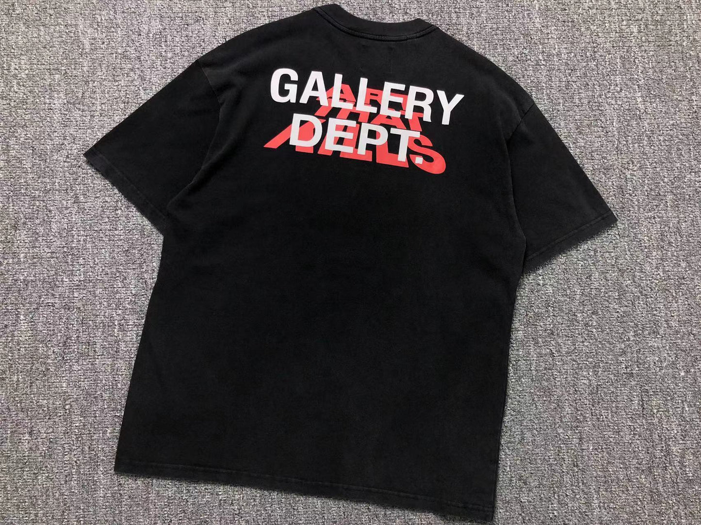T-shirt GALLERY DEPT