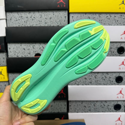 GEL-NIMBUS 28 Green