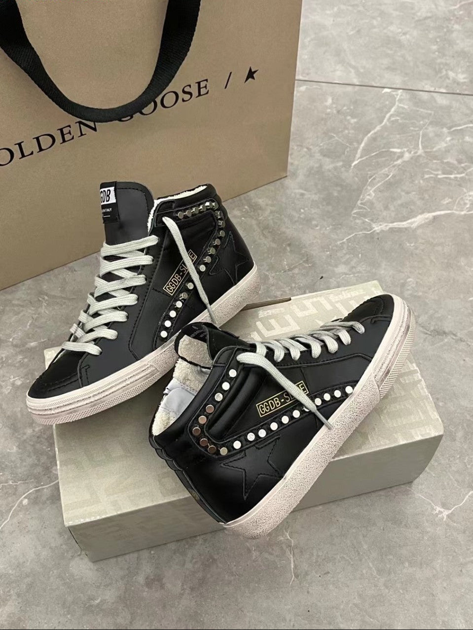 GDGS Mid Star Black Lether