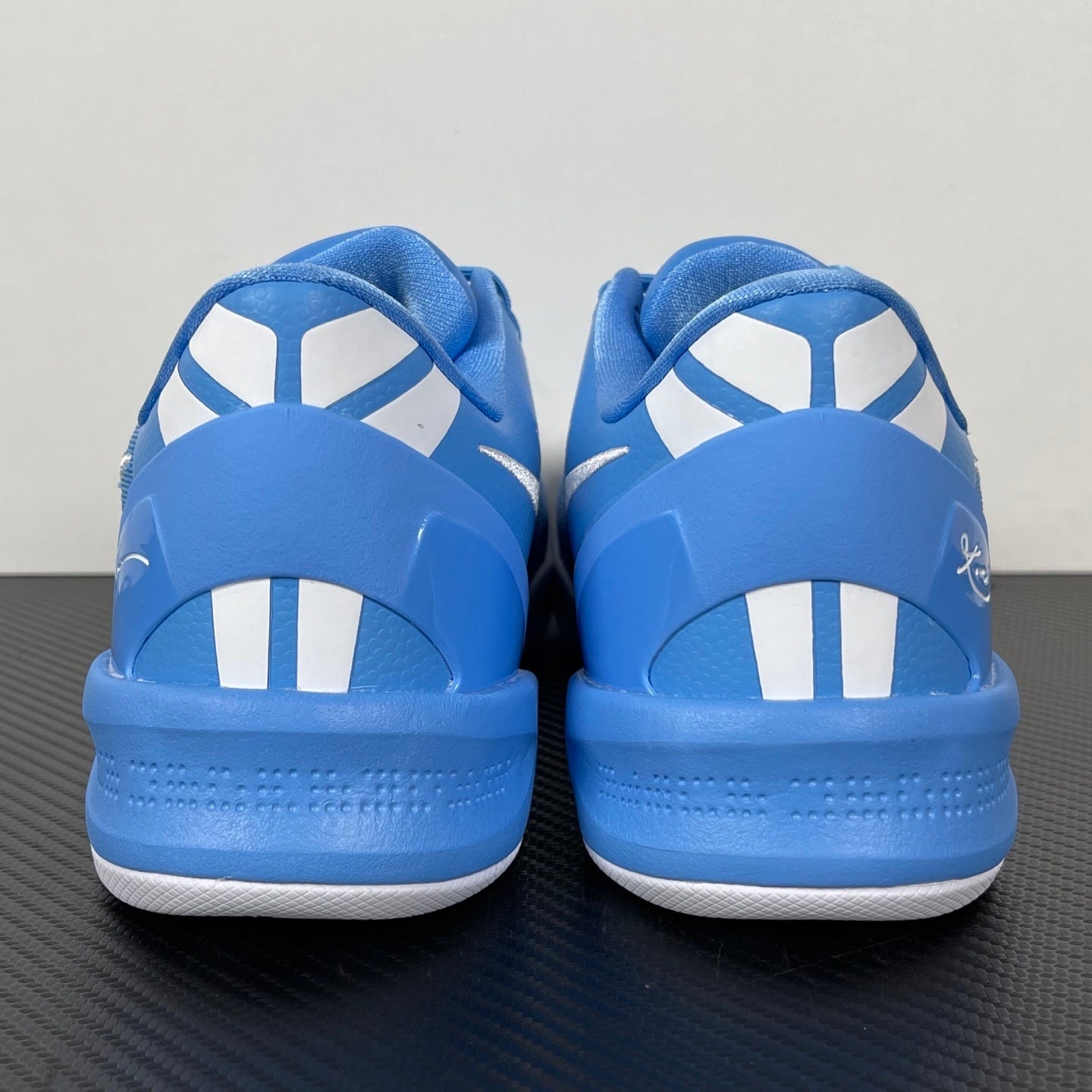 KB8 University Blue