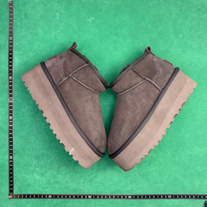 TT UGG