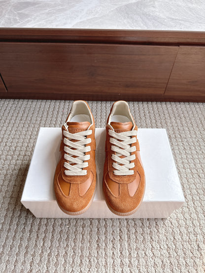Maison Orange Lether