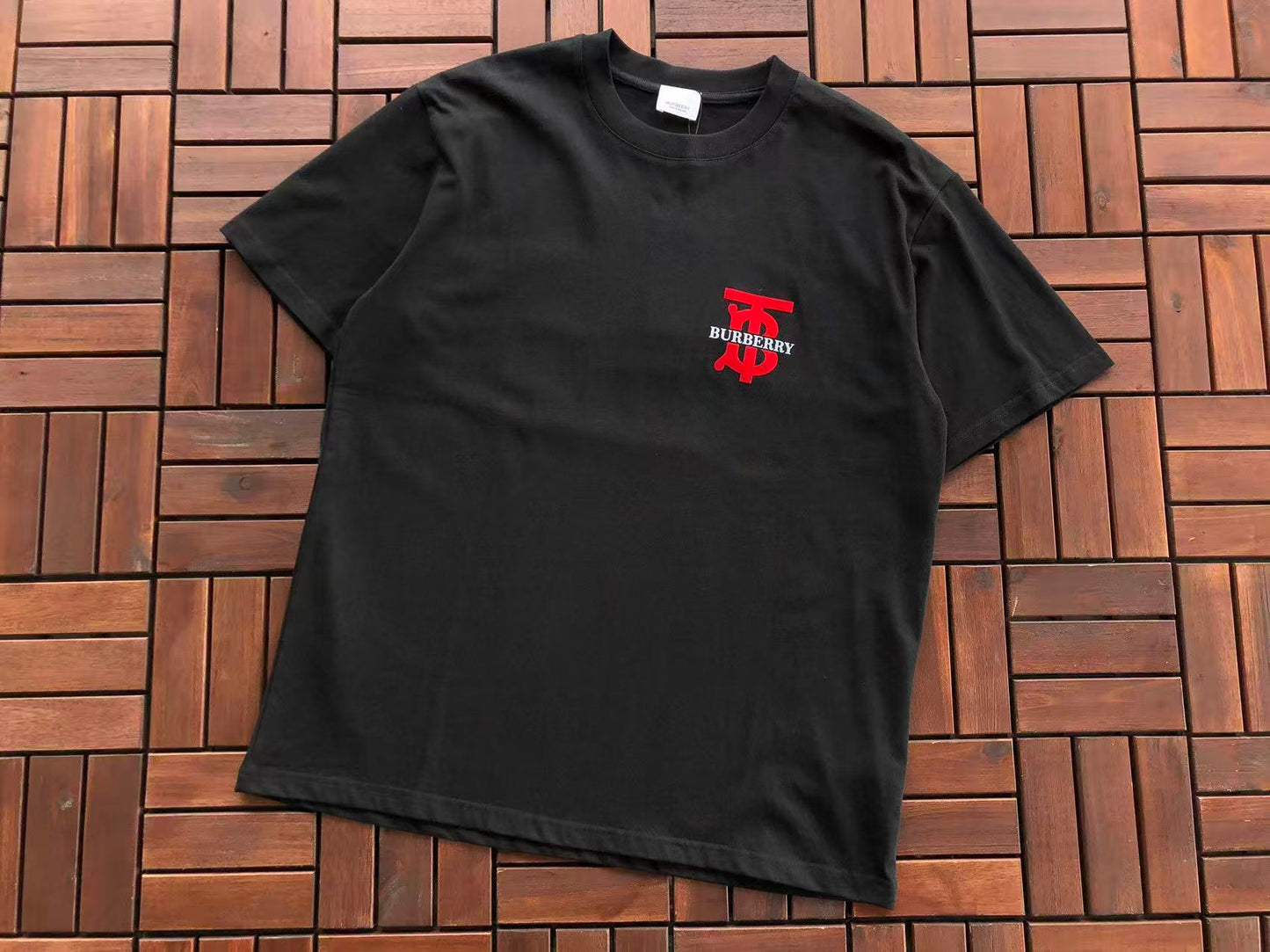 T-Shirts BB