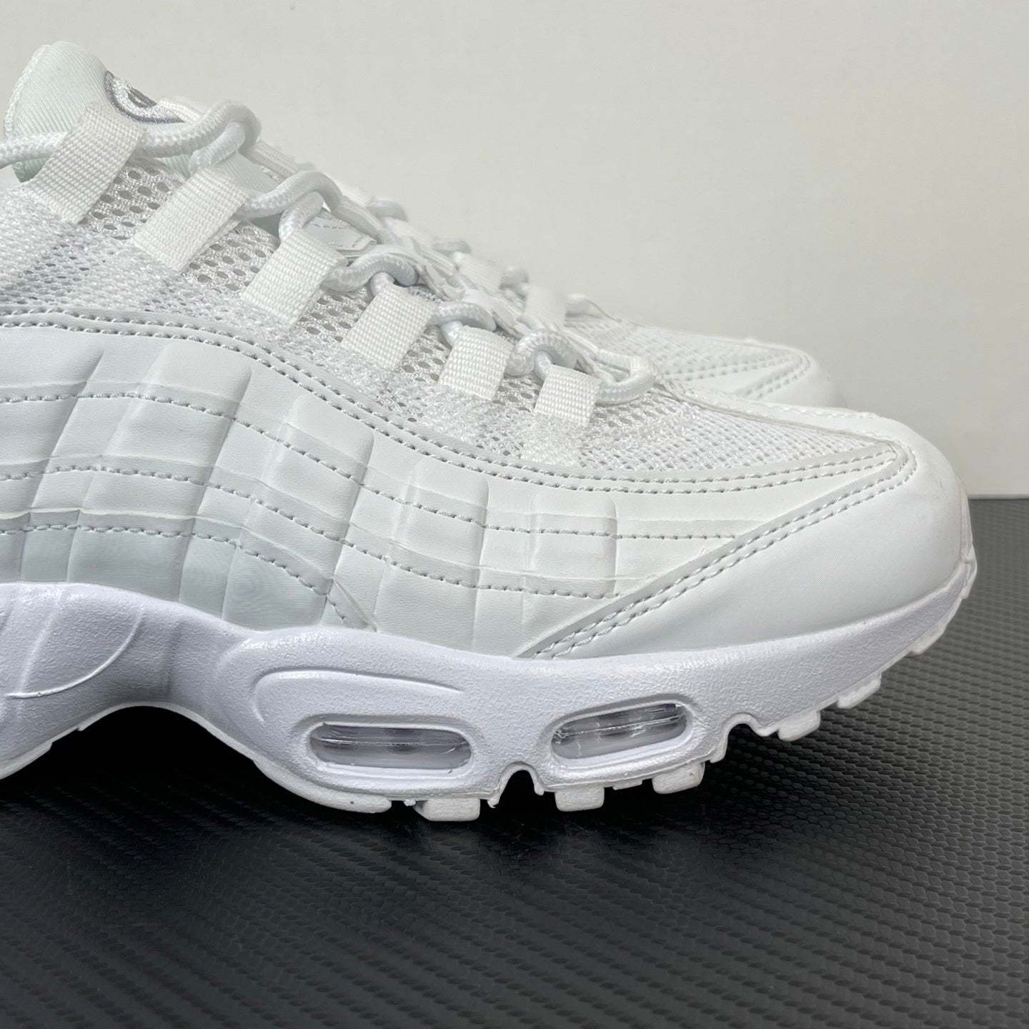 95 All White