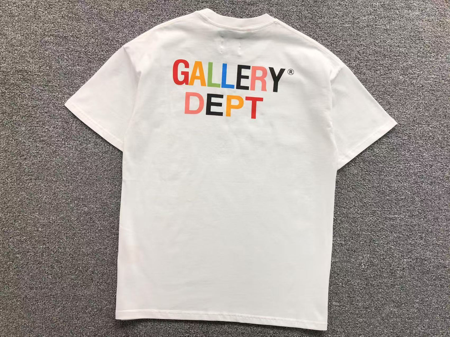 T-shirt GALLERY DEPT