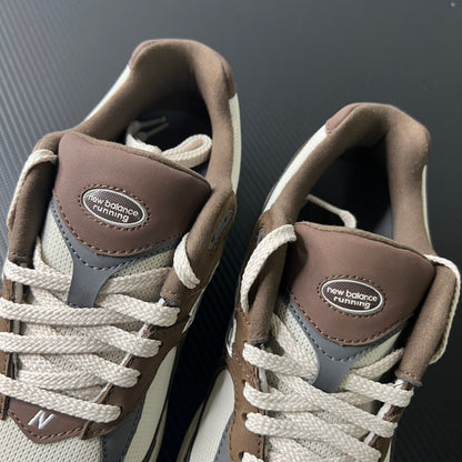 2002 Brown