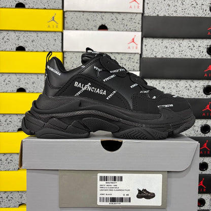 BLG Triple S Black
