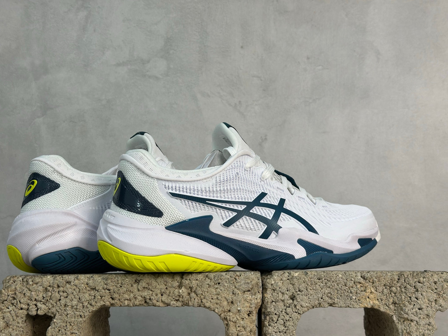 COURT FF3 NOVAK White/Blue/Yellow