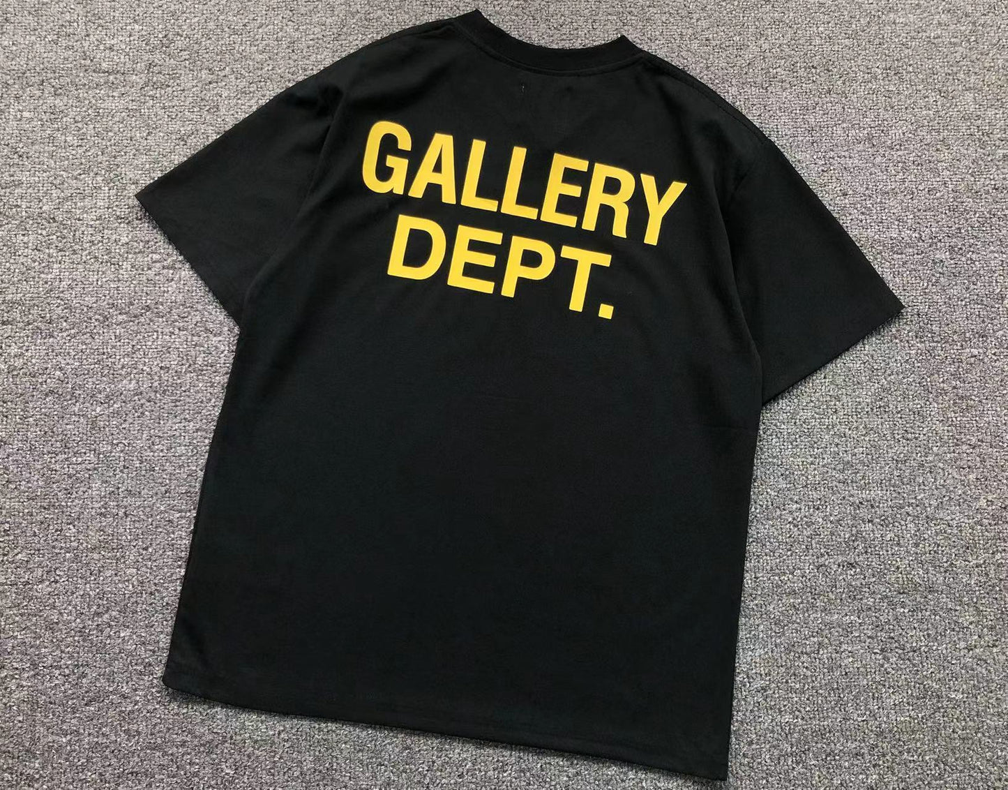 T-shirt GALLERY DEPT