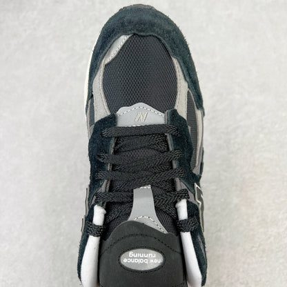 2002 Black