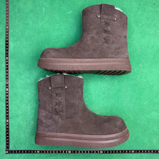 TT UGG