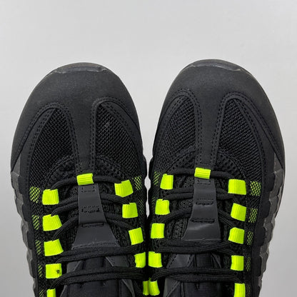 95 Black Neon