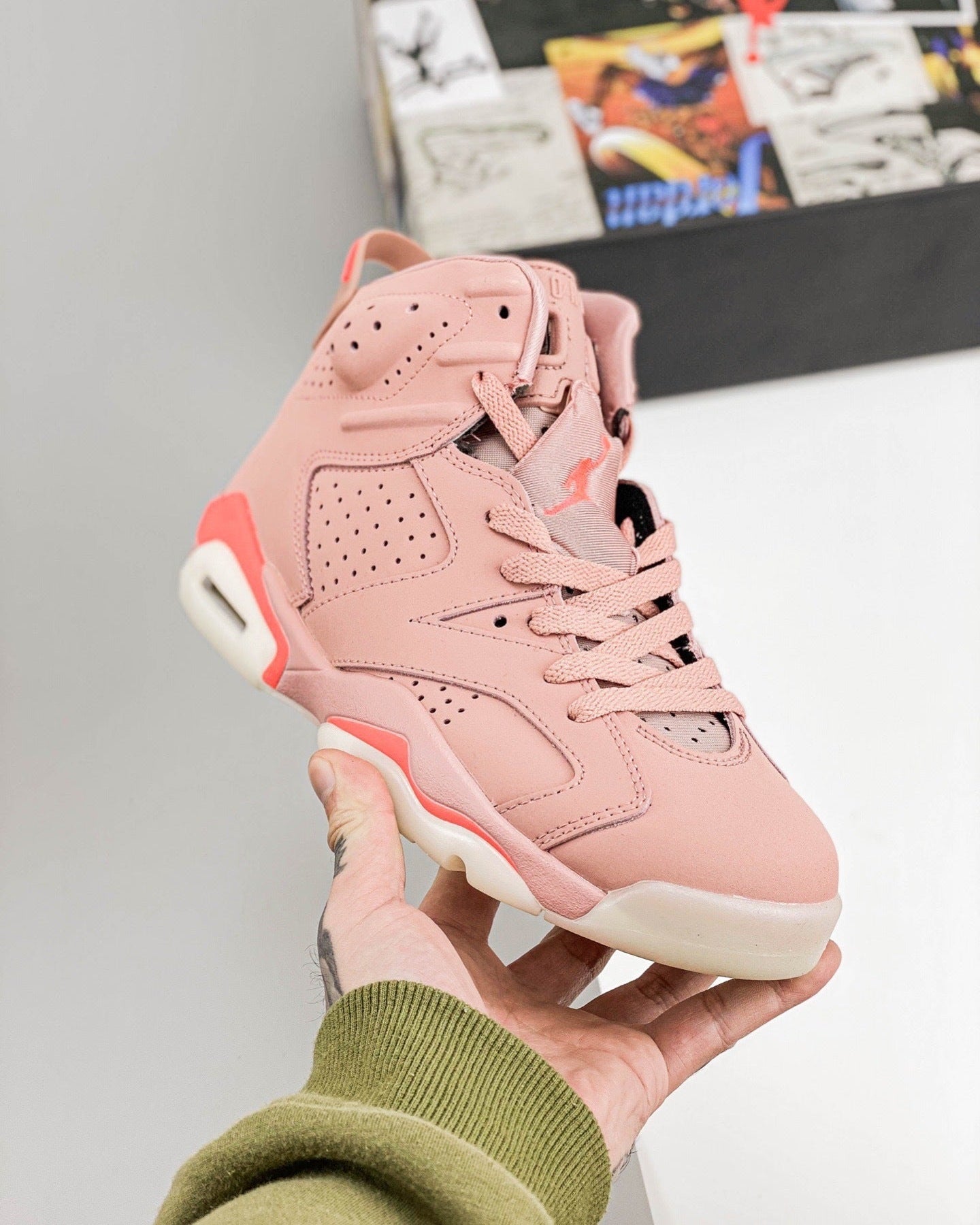AJ6 Retro Pink