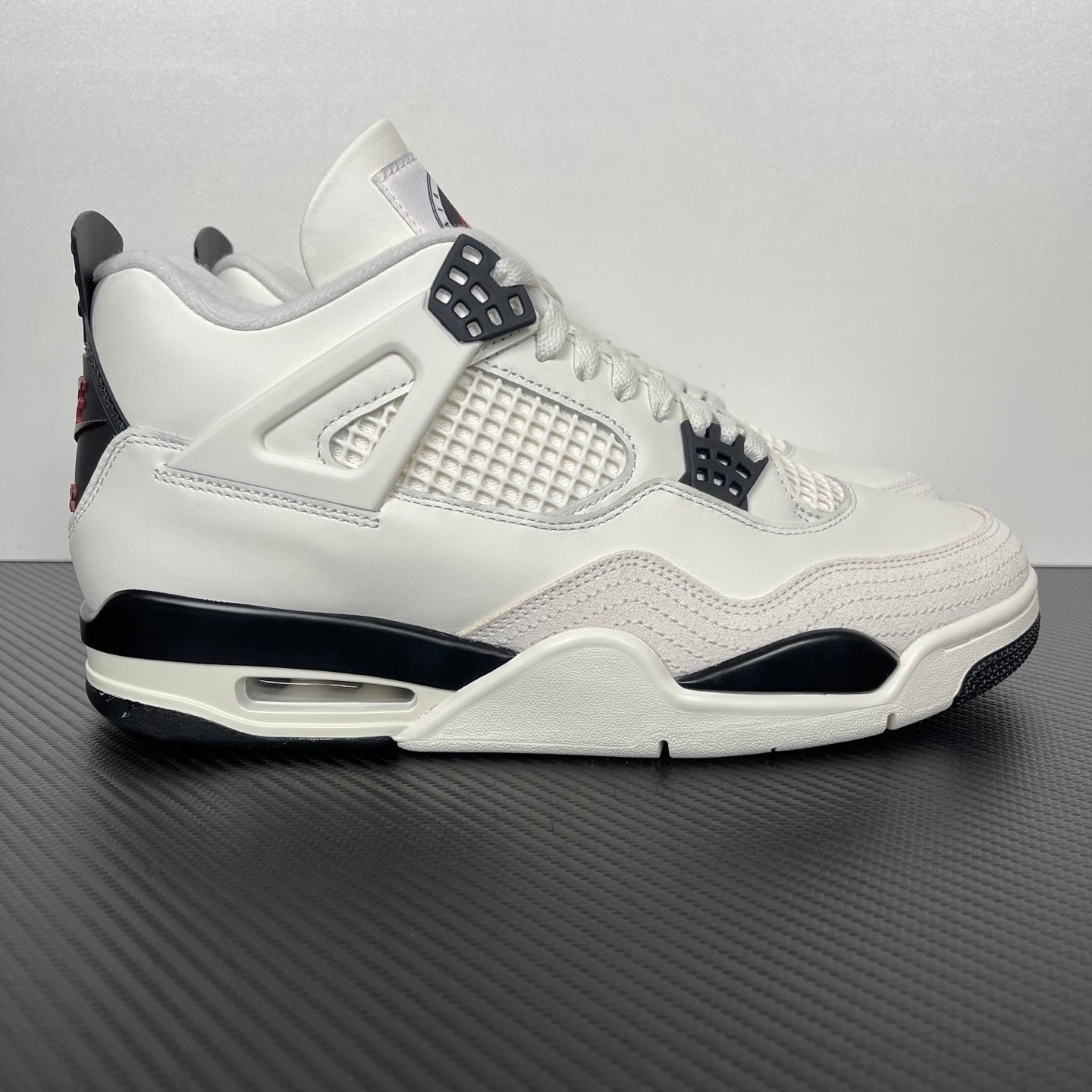 AJ4 Military Black