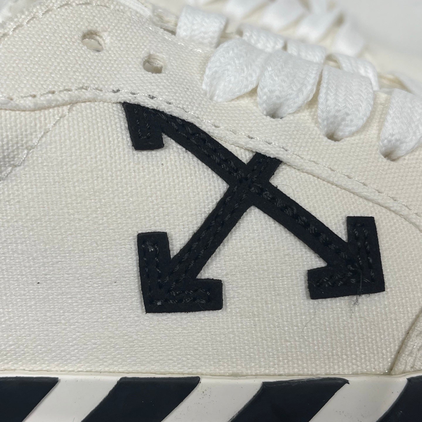 Vulcanized  White Black