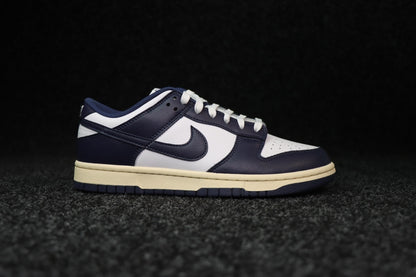 Dunk SP Midnight Navy and White